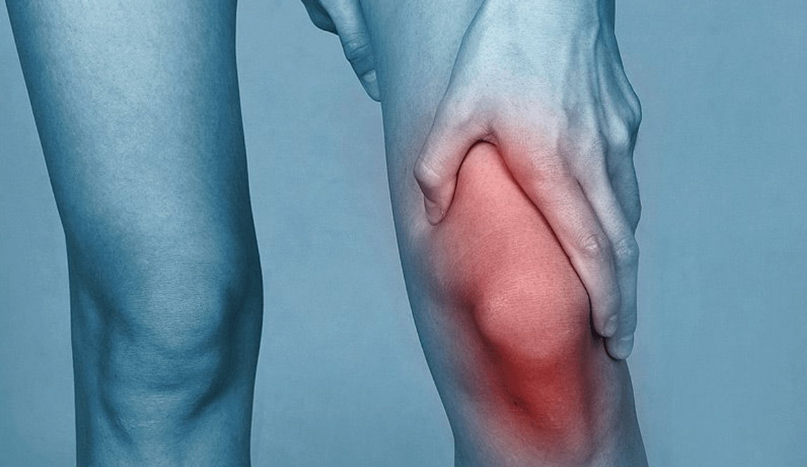 douleur dans l'articulation du genou due à l'arthrose